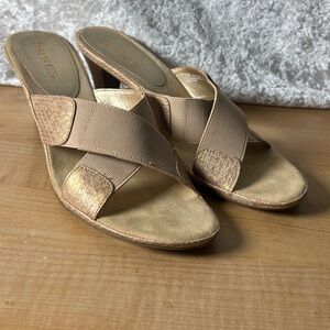 Aerosoles Women's Tan Slide Sandals